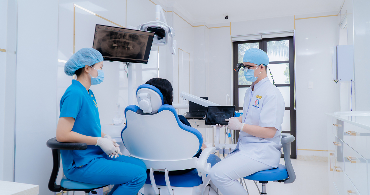 Phòng điều trị tổng quát nha khoa I-Dent.