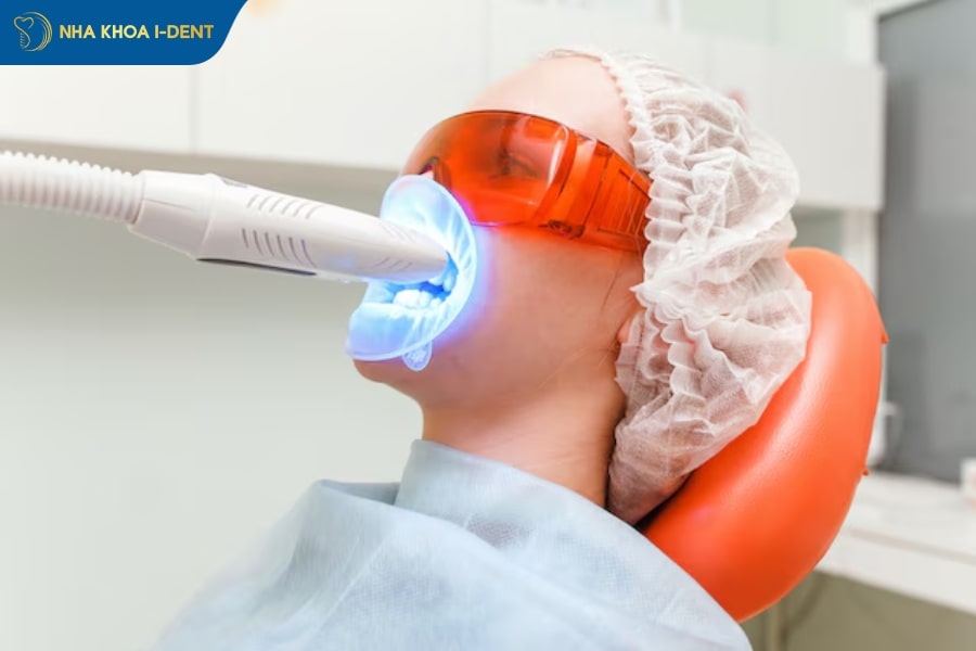 tẩy trắng răng bao nhiêu tiền