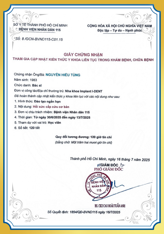 Bằng cấp và chứng chỉ của bác sĩ Nguyễn Hiếu Tùng.