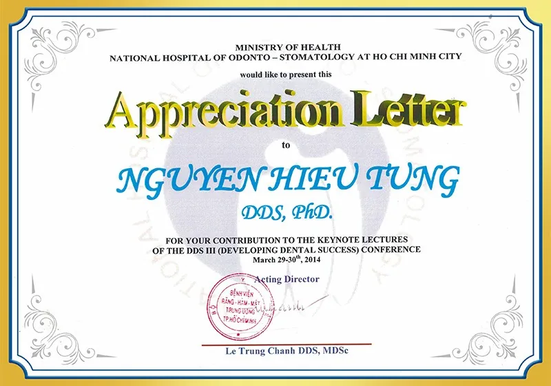 Bằng cấp và chứng chỉ của bác sĩ Nguyễn Hiếu Tùng.