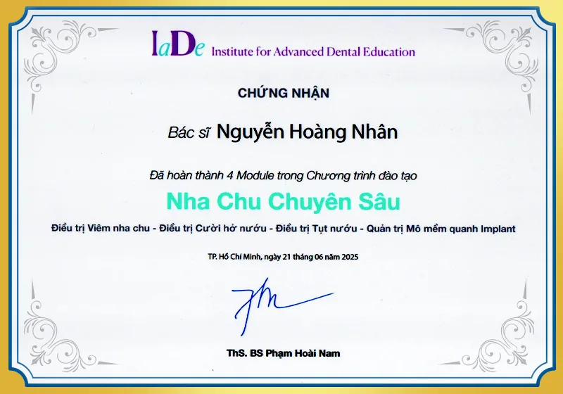 Bằng cấp và chứng chỉ của bác sĩ Nguyễn Hoàng Nhân.