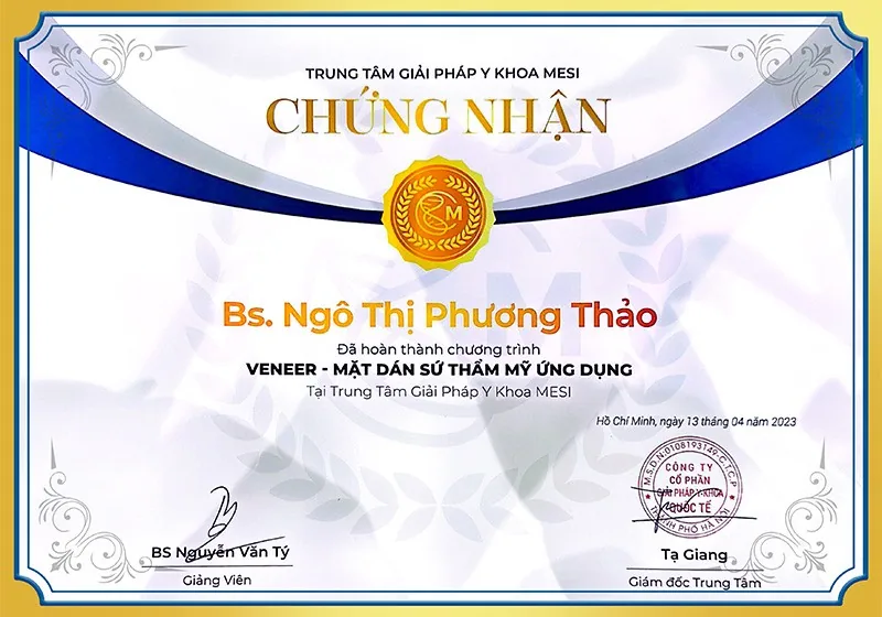 Bằng cấp và chứng chỉ của bác sĩ Ngô Thị Phương Thảo.