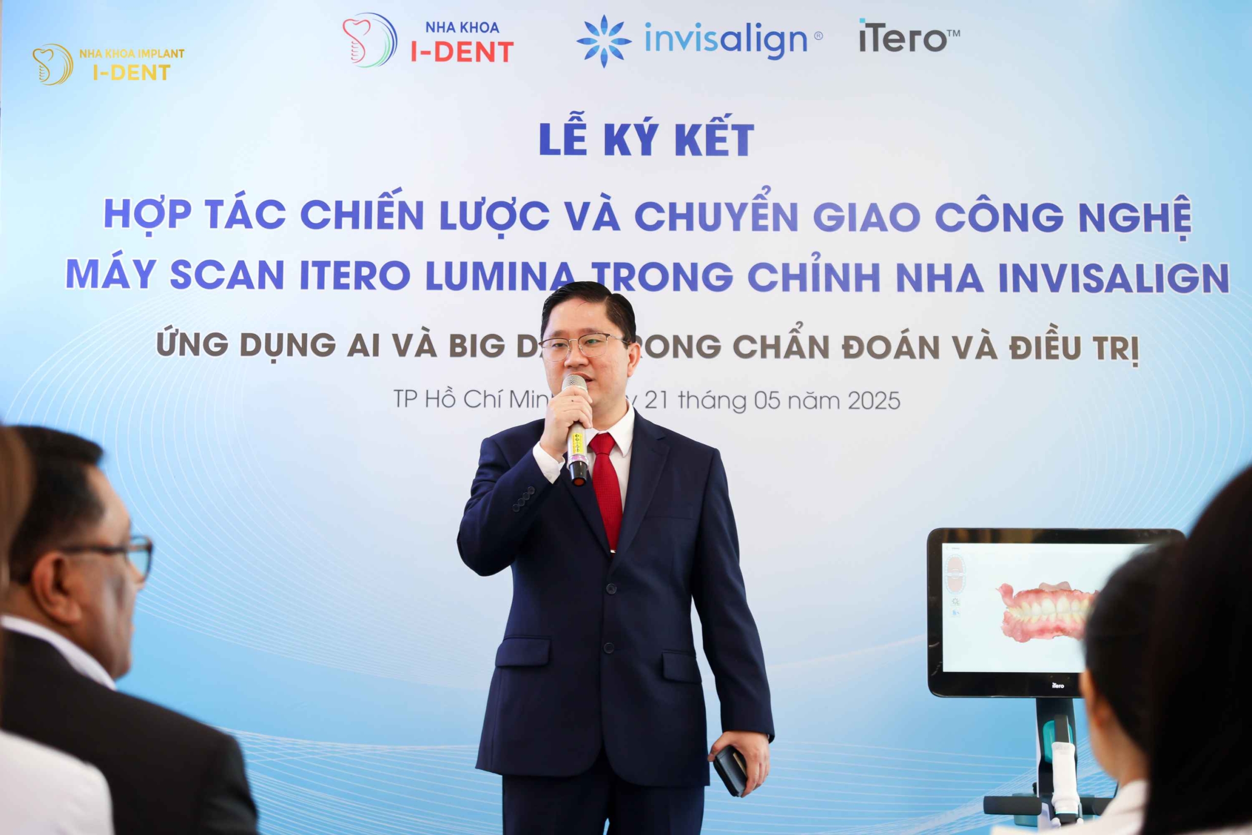 Ông Nguyễn Hiếu Tùng đã có những phát biểu trong buổi lễ Ông Nguyễn Hiếu Tùng đã có những phát biểu trong buổi lễ