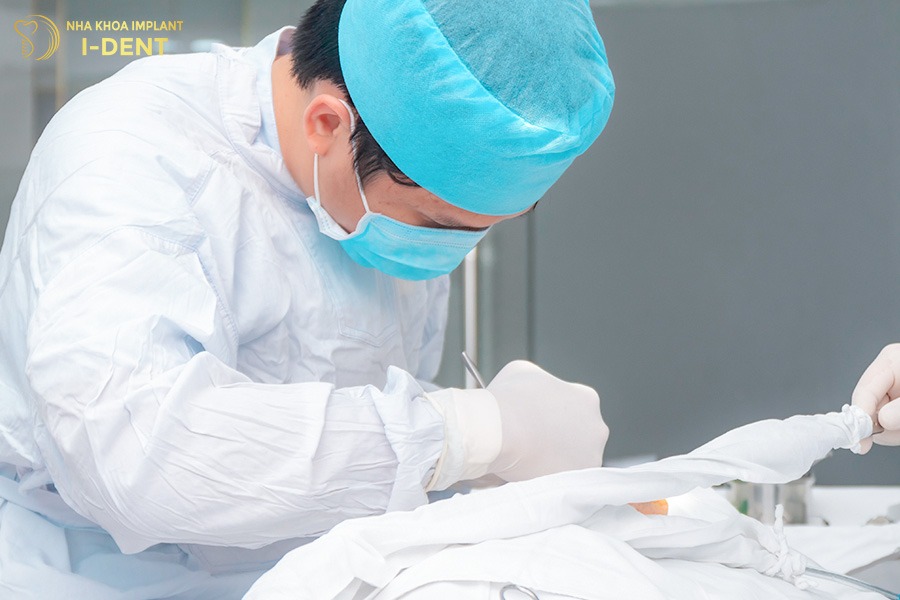 Nhổ 4 răng số 4 khi niềng răng không nguy hiểm.
