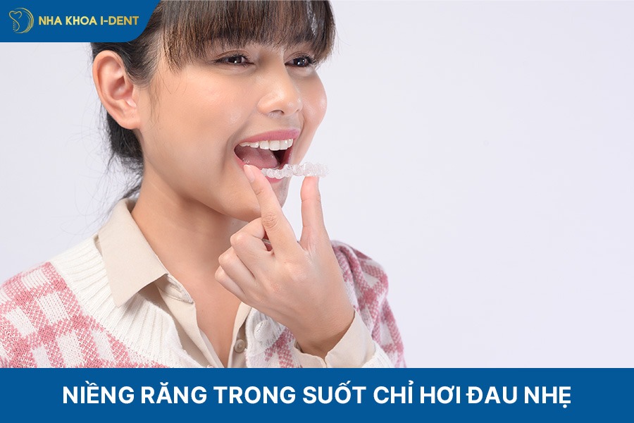 niềng răng trong suốt có đau không