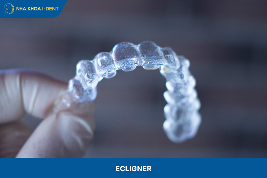 niềng răng ecligner