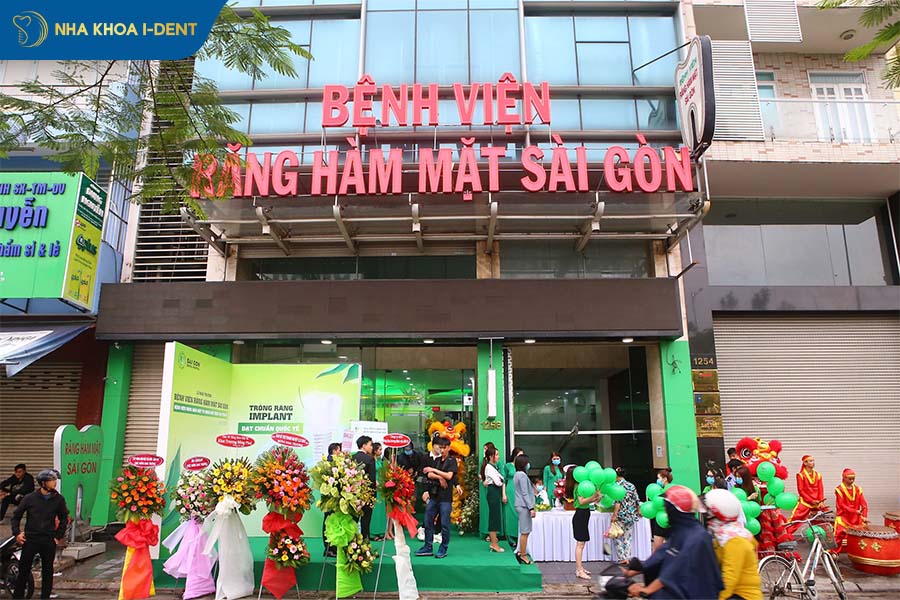 review nha khoa uy tín