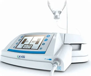 Nha khoa I-Dent ứng dụng công nghệ cắt xương bắt sóng siêu âm, giúp giảm xâm lấn tối đa.