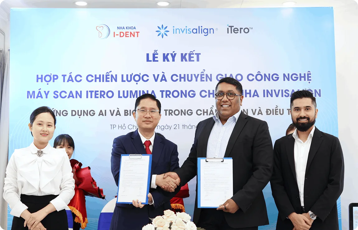 Bác sĩ Tùng ký kết hợp tác với tập đoàn Align Technology (Hoa Kỳ).