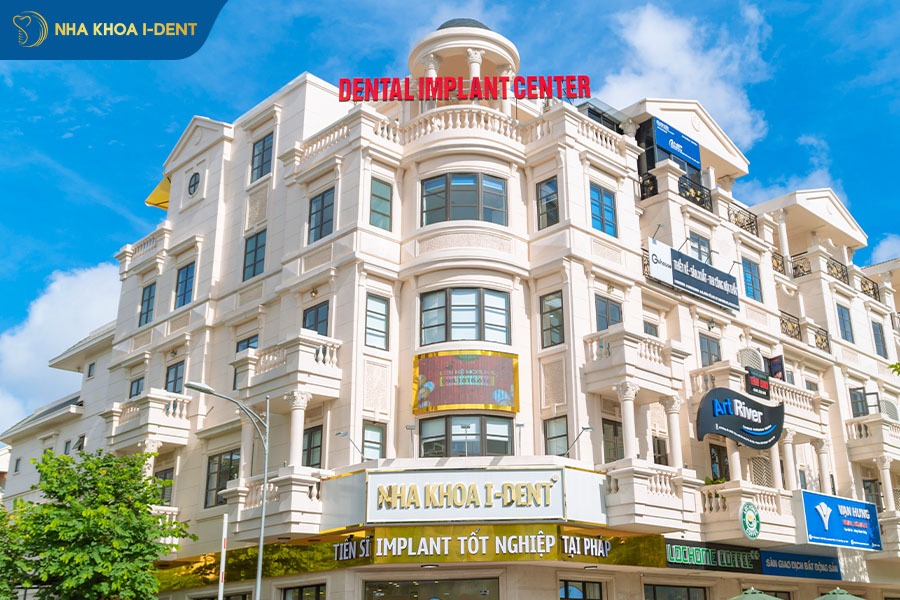 niềng răng mọc lệch