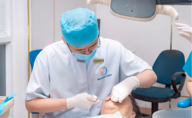 Dr. Dang Duy Thai Always Conducts A Comprehensive Oral Examination.