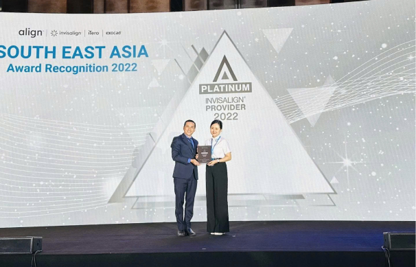 Bác Sĩ Đạt Thứ Hạng Platinum Invisalign Provider 2022