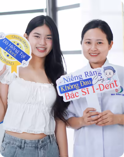 Bác Sĩ Trong Quá Trình Điều Trị Và Thăm Khám