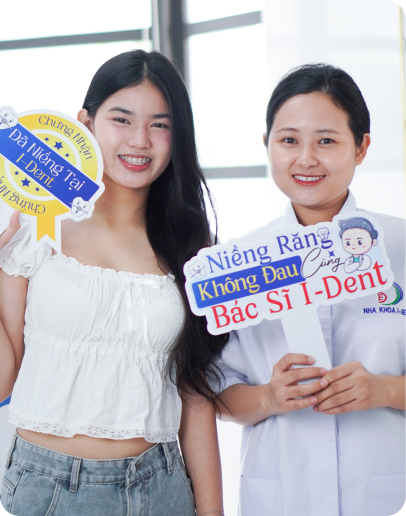 Bác Sĩ Trong Quá Trình Điều Trị Và Thăm Khám