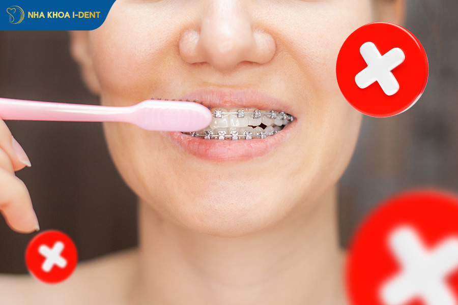 chăm sóc răng miệng sai cách