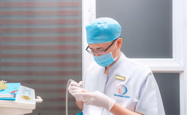 Dr. Nguyen Thanh Phong Always Conducts Comprehensive Oral Examinations.