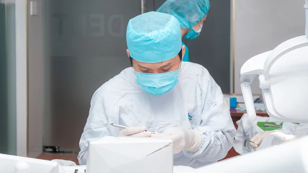 Dr. Nguyen Hoang Nhan Is Deeply Dedicated To Every Treatment.