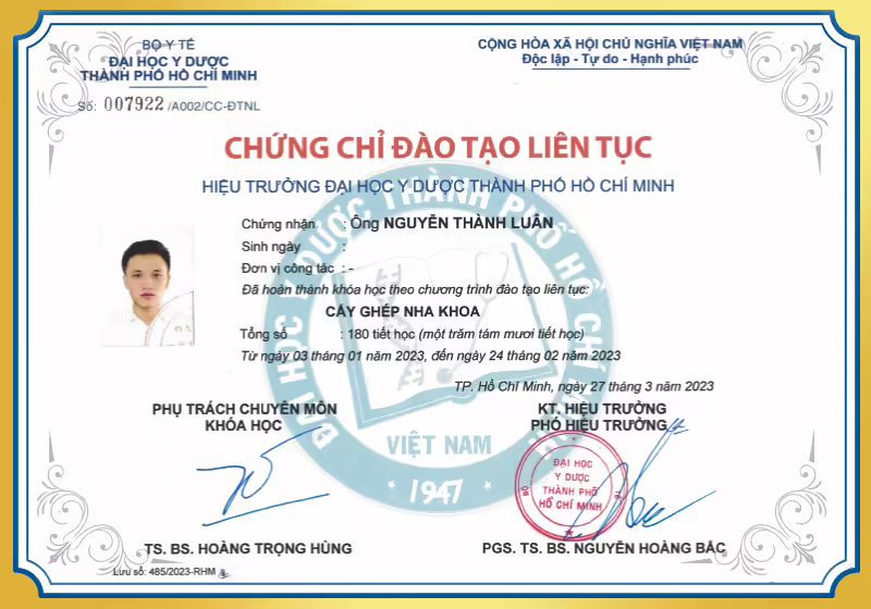 Bằng cấp và chứng chỉ của bác sĩ Nguyễn Thành Luân.
