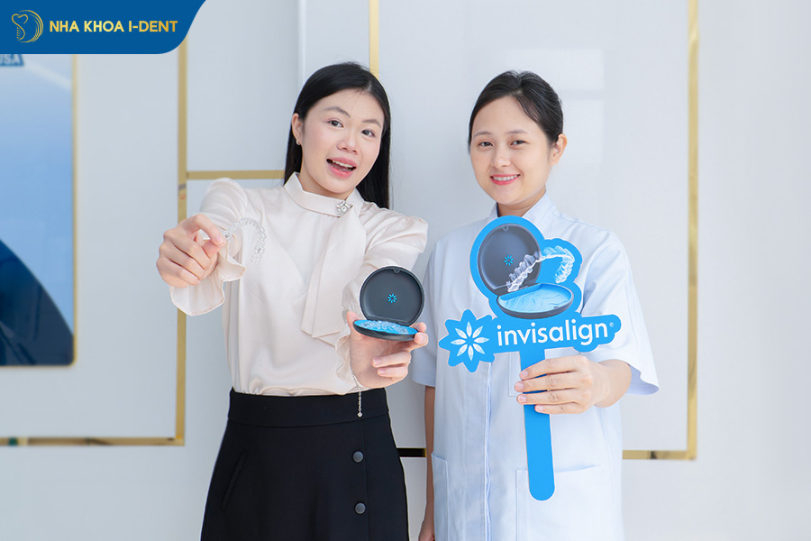 Thoải mái ăn uống khi niềng răng invisalign trong suốt tại Nha khoa I-Dent