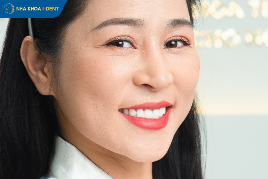 types of dental crowns and cost
