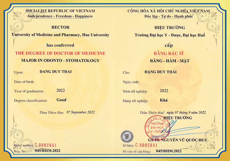 Bằng bác sĩ răng hàm mặt BS Duy Thái