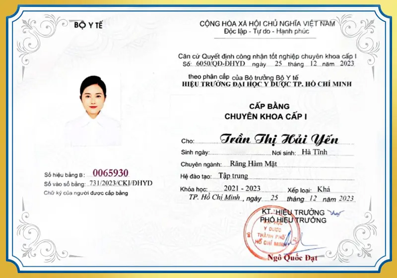 Bằng CKI BS Yến