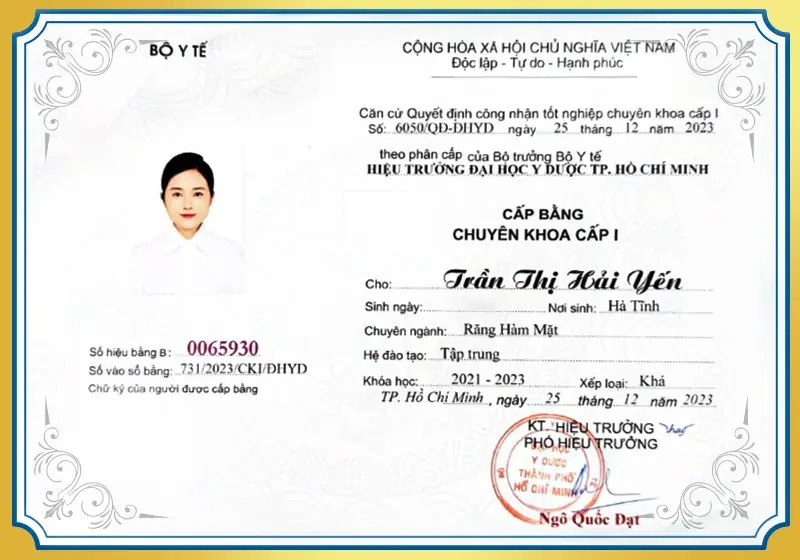 Bằng CKI BS Yến