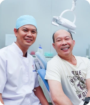 Bác Sĩ Trong Quá Trình Điều Trị Và Thăm Khám