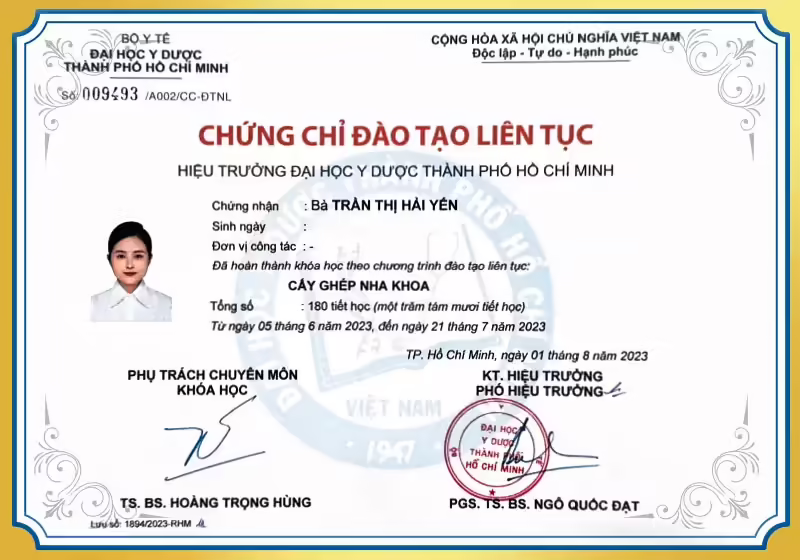 Chứng chỉ đào tạo cấy ghép nha khoa BS Yến
