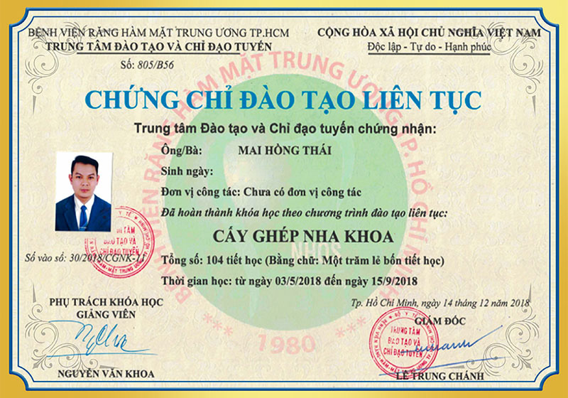 Chứng chỉ đào tạo liên tục cấy ghép nha khoa BS Thái