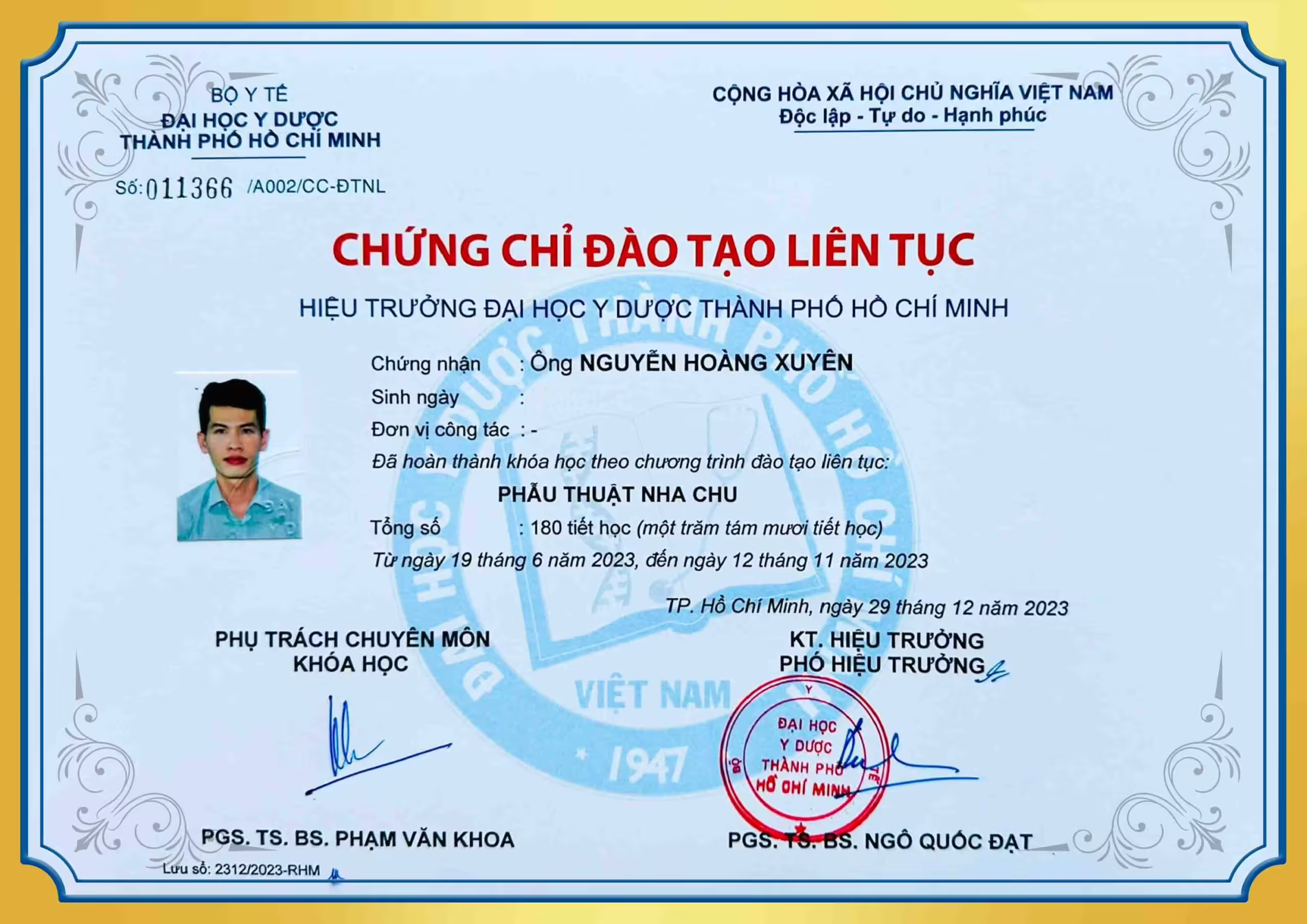 Chứng chỉ đào tạo phẫu thuật nha chu BS Xuyên