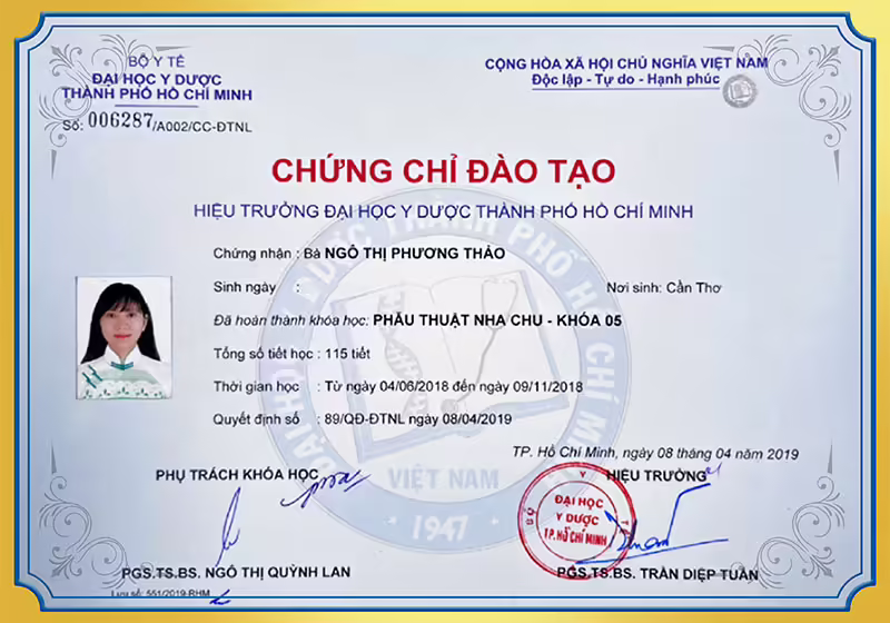 Chứng chỉ phẫu thuật nha chu ĐH Y dược TPHCM BS Thảo