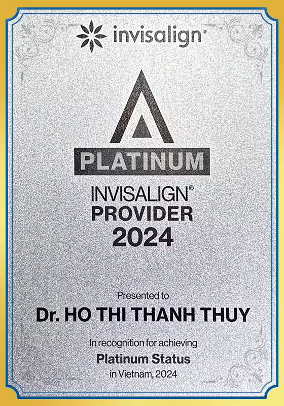 Chứng nhận invisalign platinum 2024 BS Thủy