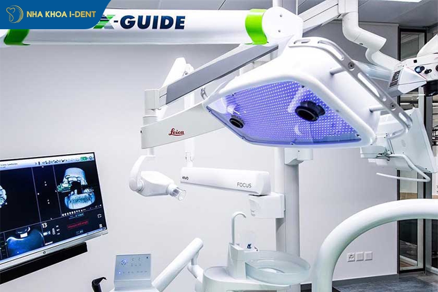 Công nghệ X Guide Implant