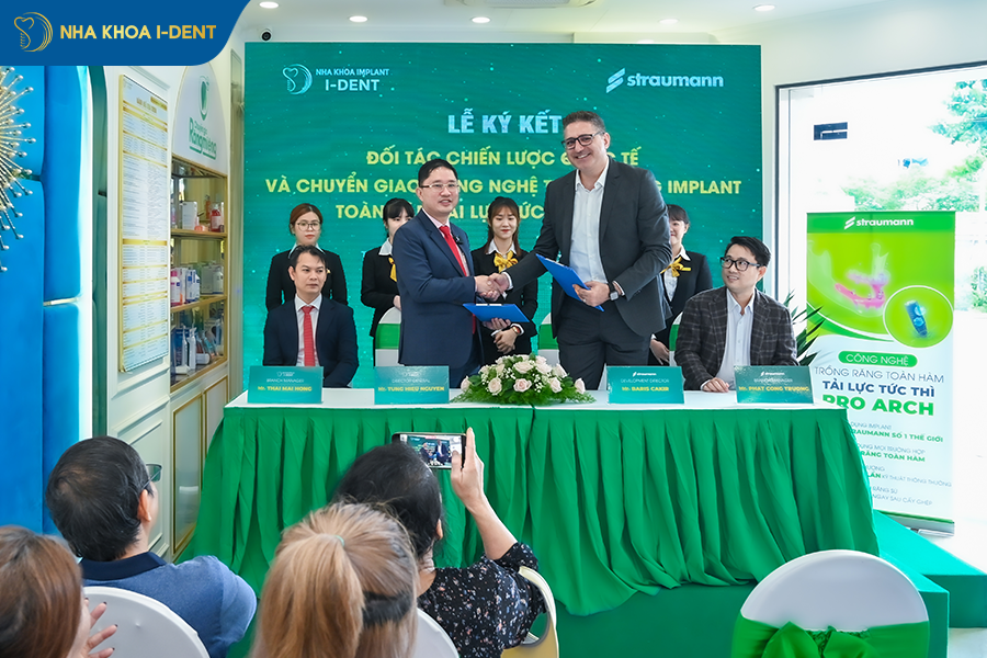 Nha khoa I-Dent Đạt Top 5 Straumann 3 Năm Liên Tiếp