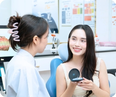 Bác sĩ tư vấn gói niềng phù hợp cho bệnh nhân