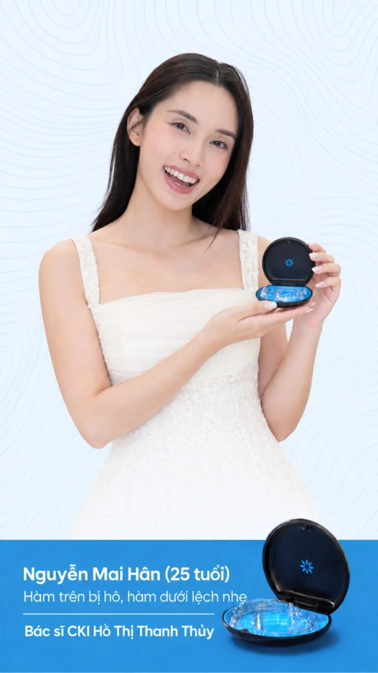 Khách hàng niềng răng Invisalign tại Nha khoa I-Dent