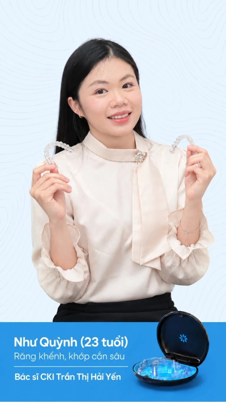 Khách hàng niềng răng Invisalign tại Nha khoa I-Dent