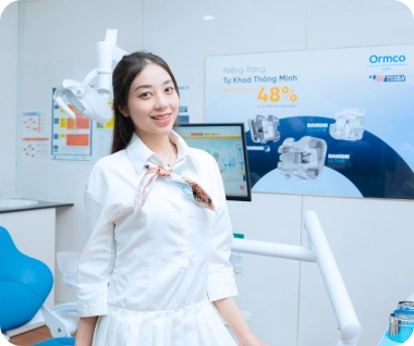 Bệnh nhân đã gắn mắc cài Damon tại Nha khoa I-Dent