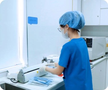 Các dụng cụ y tế luôn tiệt trùng